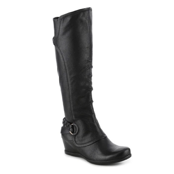 BareTraps Shoes - Baretraps ’Quintona’ Styled Women’s Wide Calf Wedges Tall Black Boots Size 8